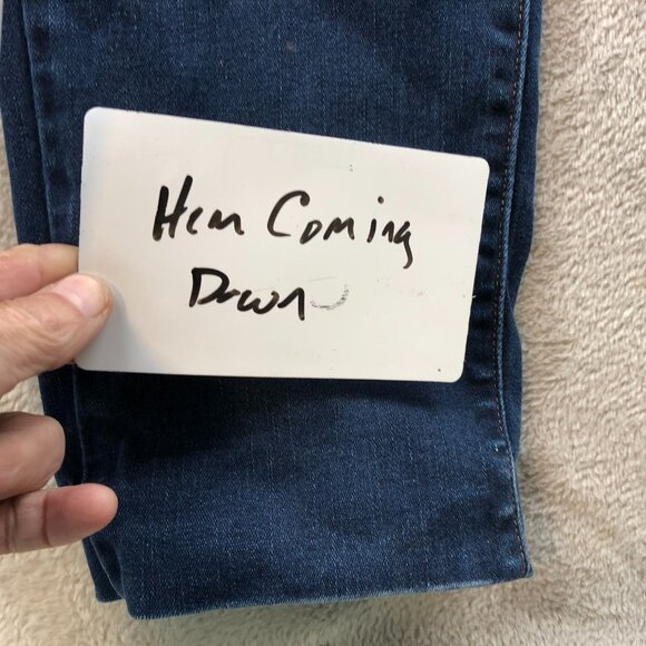 Levi's Womens Jeans Size 14S Mid Rise Skinny Leg Blue Dark Denim Casual Ankle - Picture 14 of 16